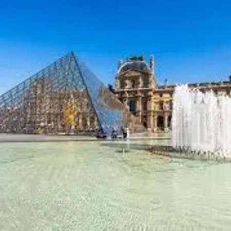 Convivial A Paris, 30 M² Avec Vue Sur La * Paris